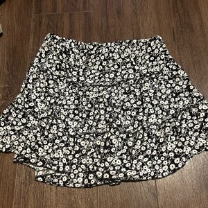 SHEIN Black and White Skater Mini Skirt with Ruffled Tiers